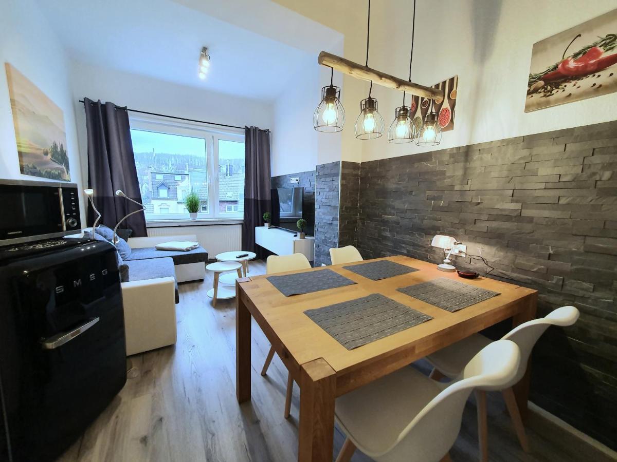 Moderne Wohlfuehloase Zentral In Seenaehe - Pillow Menu, 2 Stk 55" Smart Tvs, Netflix, Disneyplus Uvm Ветер Екстериор снимка